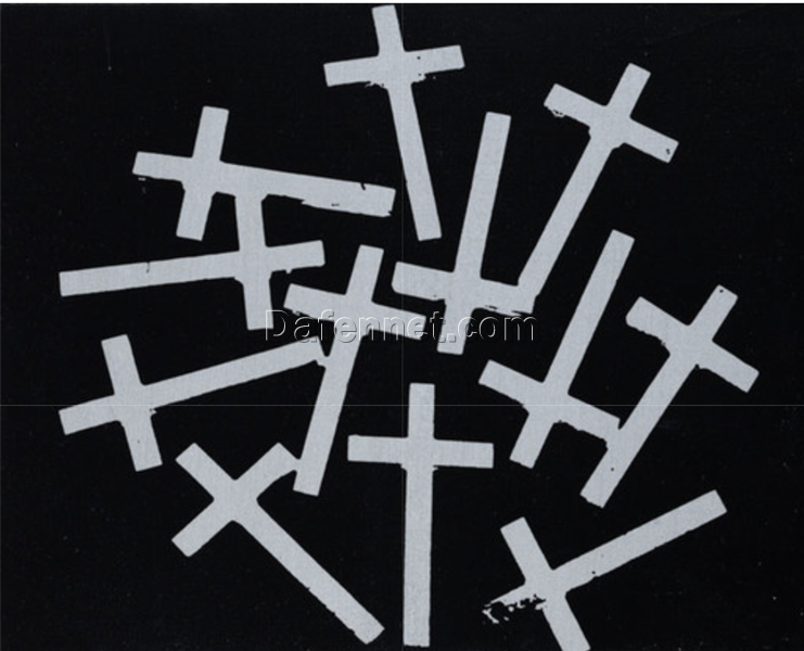 Rare Andy Warhol ‘Crosses (Random)’ 1981 – 1982 Pop Art Religious Painting on Linen – A Masterful Blend of Styles